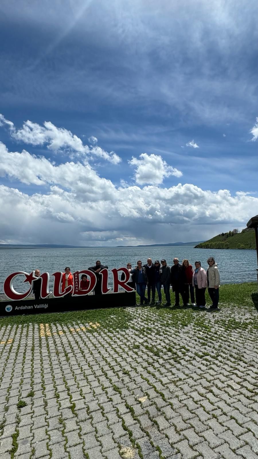 Kars turizm -Kars ani çıldır turu çıldır gölü manzarası - Cancanlar Turizm